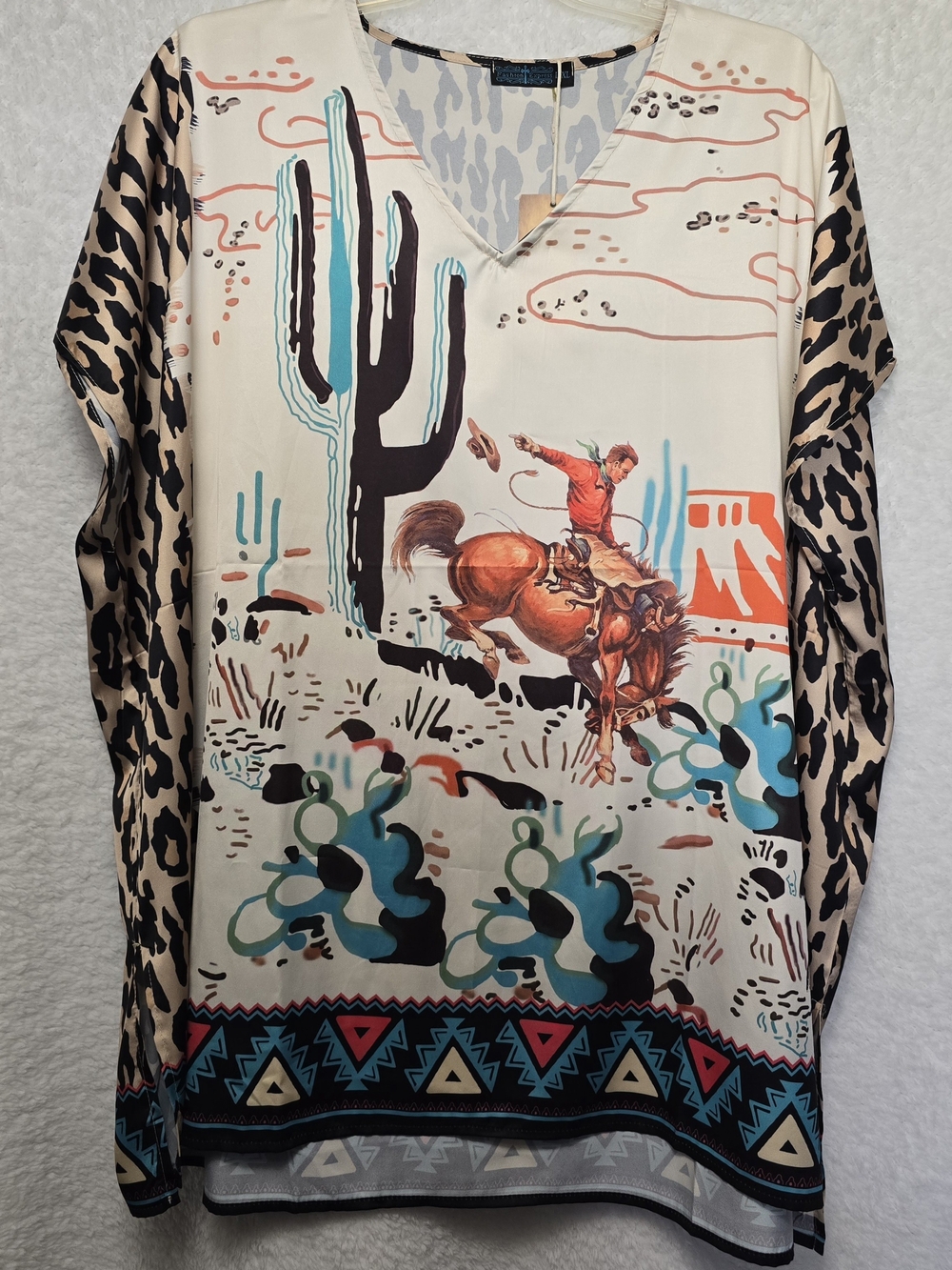 NWT L/XL Fashion Express Western Cowgirl Poncho Cream Leopard Turquoise Teal